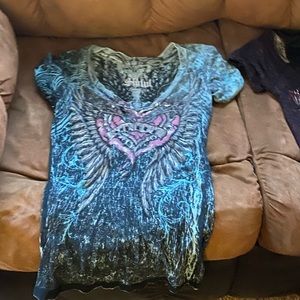 Affliction women’s tee shirt